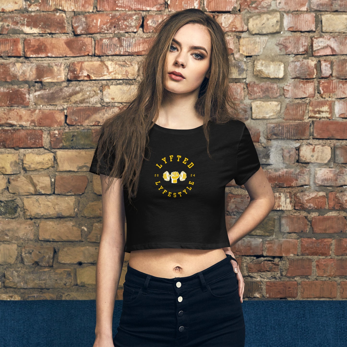 LYFTED LYFESTYLE LOGO GOLD Women’s Crop Tee